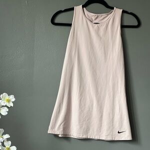 Nike Key-hole DRI-FIT Tank